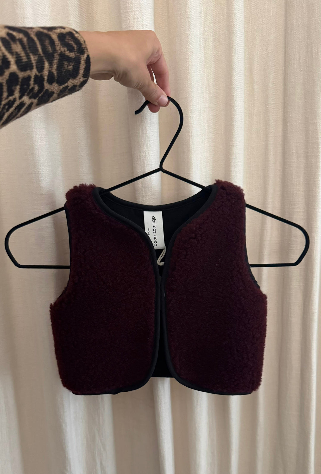 Kinderweste aus Schafwolle (1-8 Jahre) Bordeaux