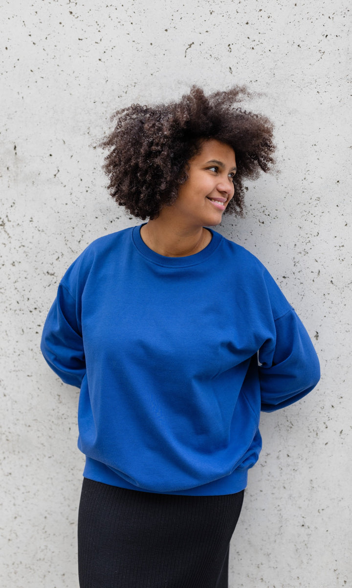 Oversized Sweater mit seitlicher Stillfunktion
