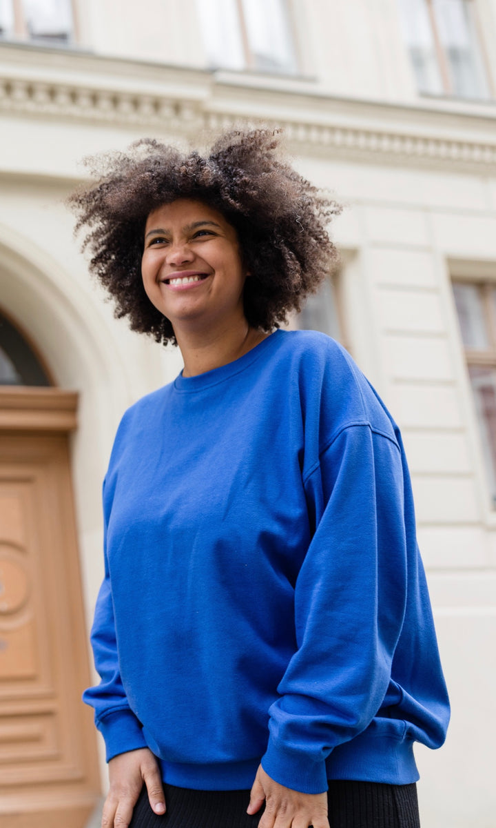 Oversized Sweater mit seitlicher Stillfunktion