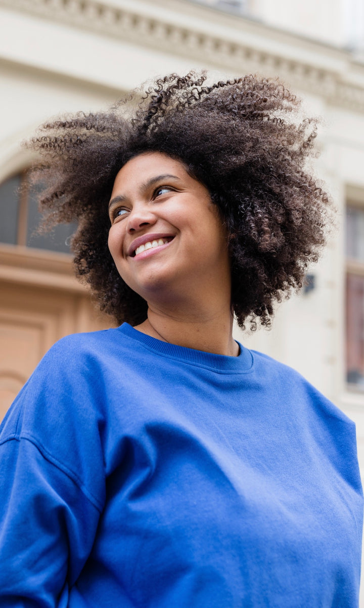 Oversized Sweater mit seitlicher Stillfunktion