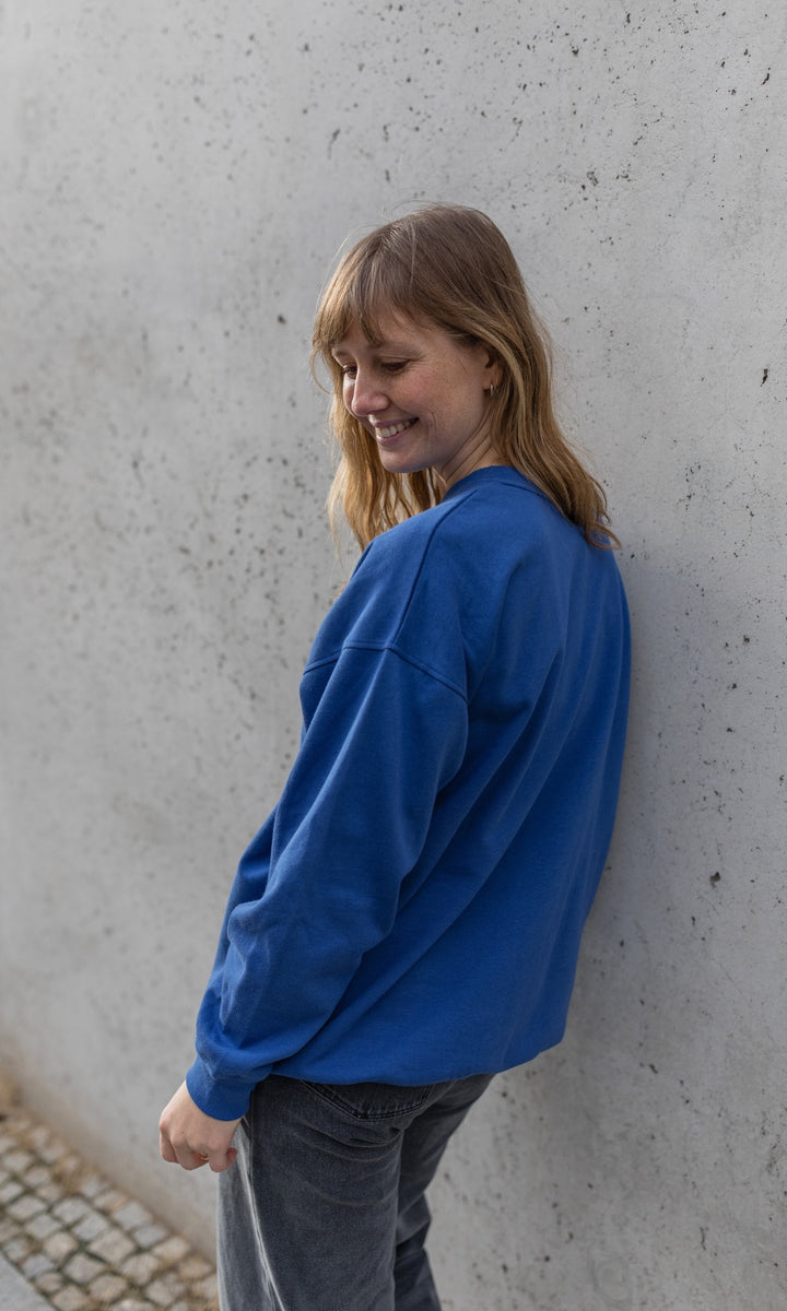 Oversized Sweater mit seitlicher Stillfunktion