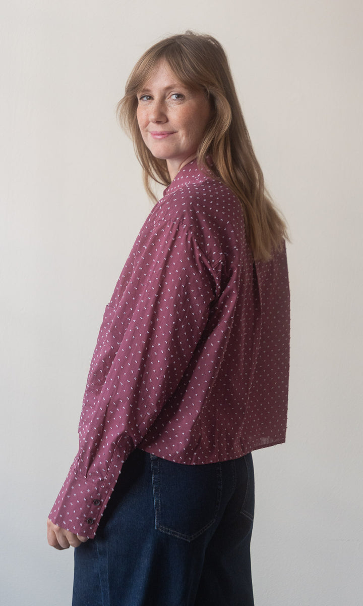 Cropped Oversized Hemd / Burgund-Rosa gepunktet