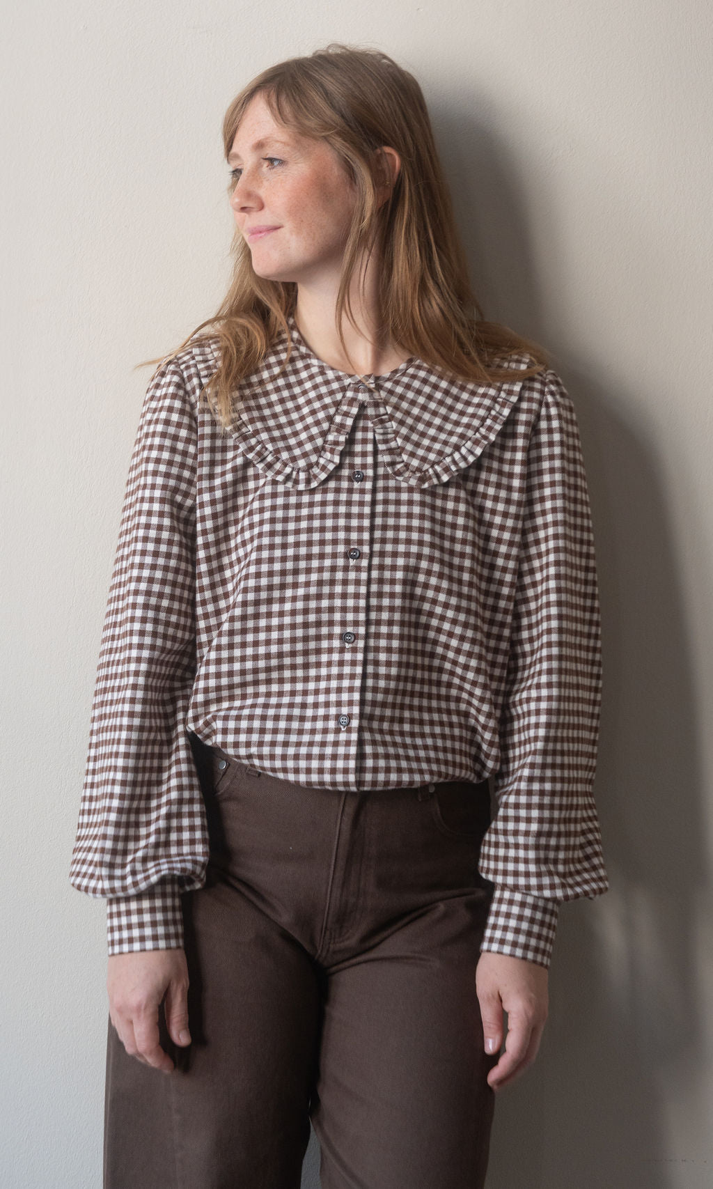 Bluse mit großem Kragen Alice / braun-kariert