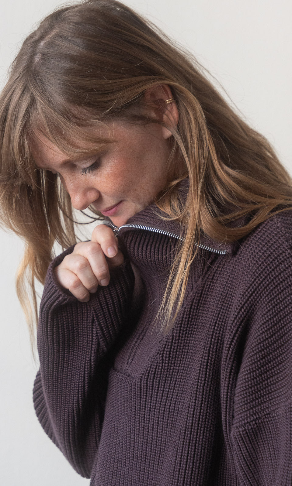 Gerippter Pullover MIO mit Zipper / Braun - abricot coco