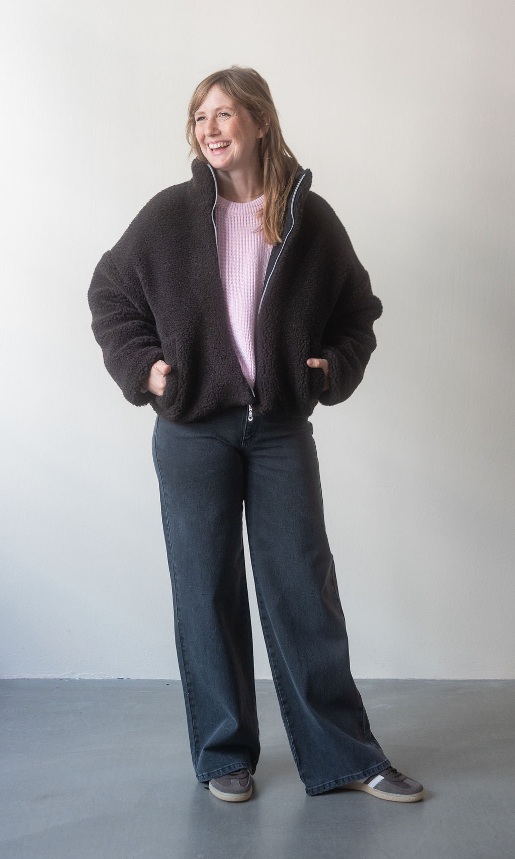 Schafwoll Jacke mit Reißverschluss / Dunkelbraun