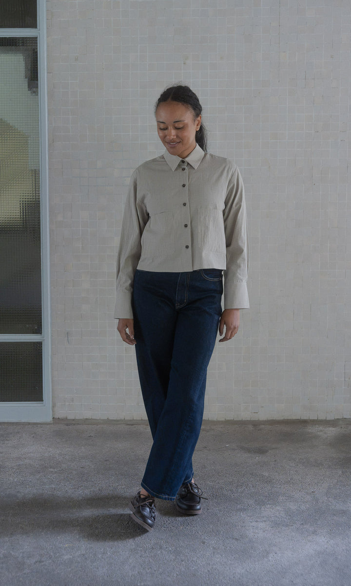Cropped Oversized Hemd / Karo Sesam