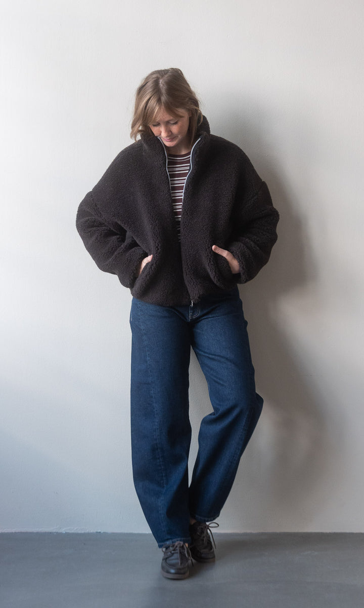 Barrel Jeans / Dunkelblau - abricot coco