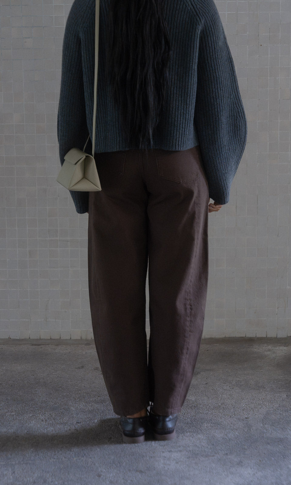 Barrel Jeans / Braun