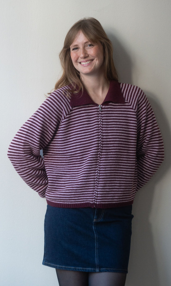 Gestreifte Strickjacke Jola mit Reißverschluss