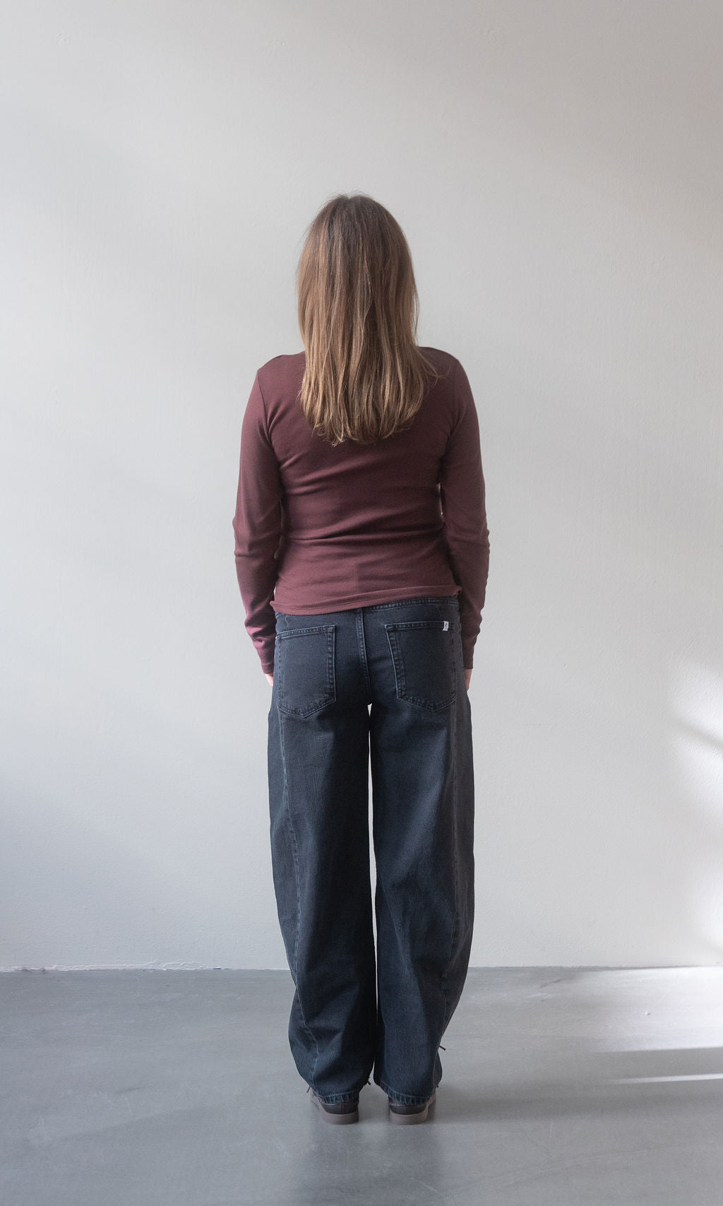 Umstandsjeans Barrel Leg / Schwarz - abricot coco