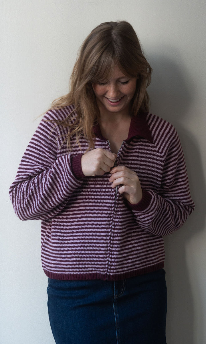Gestreifte Strickjacke Jola mit Reißverschluss