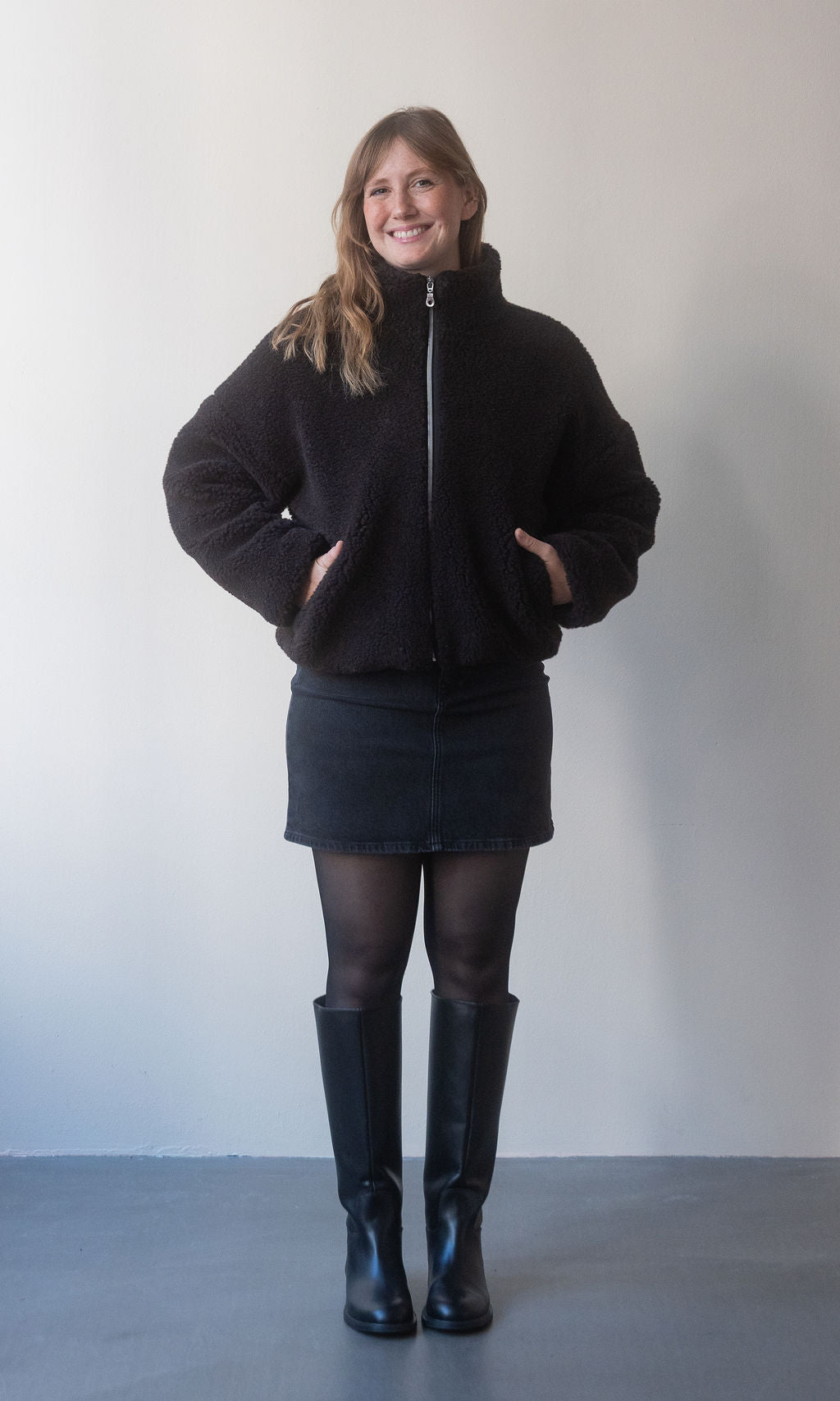 Schafwoll Jacke mit Reißverschluss / Dunkelbraun