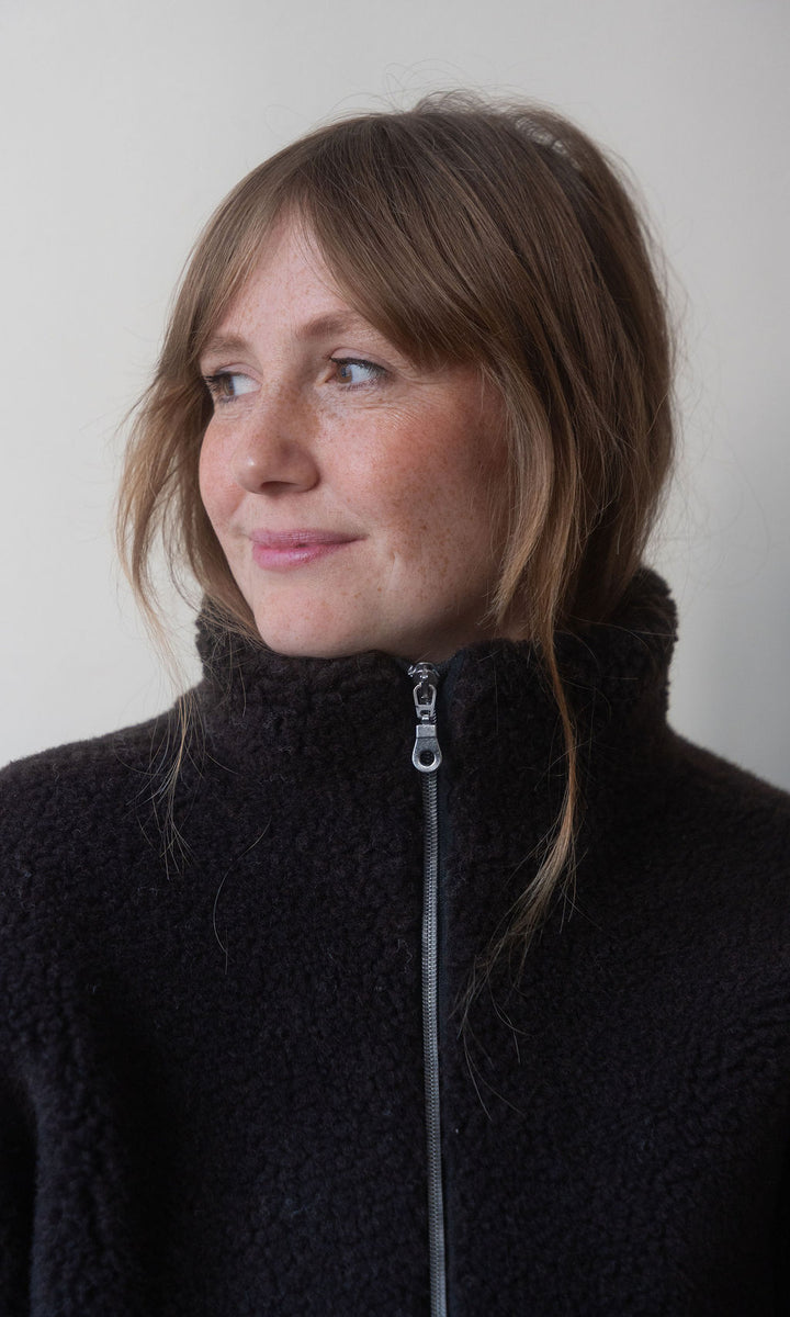 Schafwoll Jacke mit Reißverschluss / Dunkelbraun