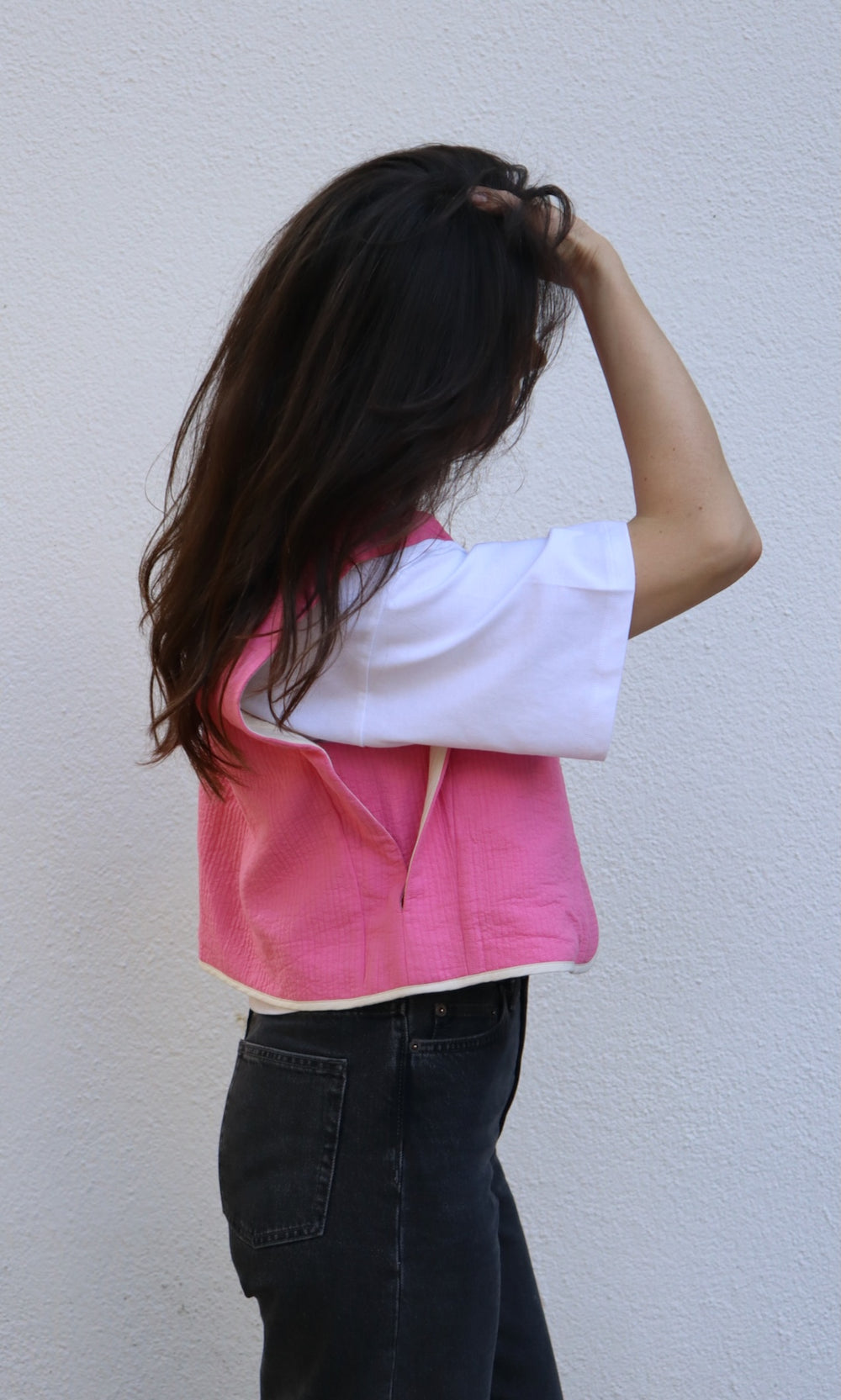 Wendbare Steppweste für Damen in pink und creme - vielseitig tragbar, mit leichter Wattierung aus 100% (Bio) Baumwolle