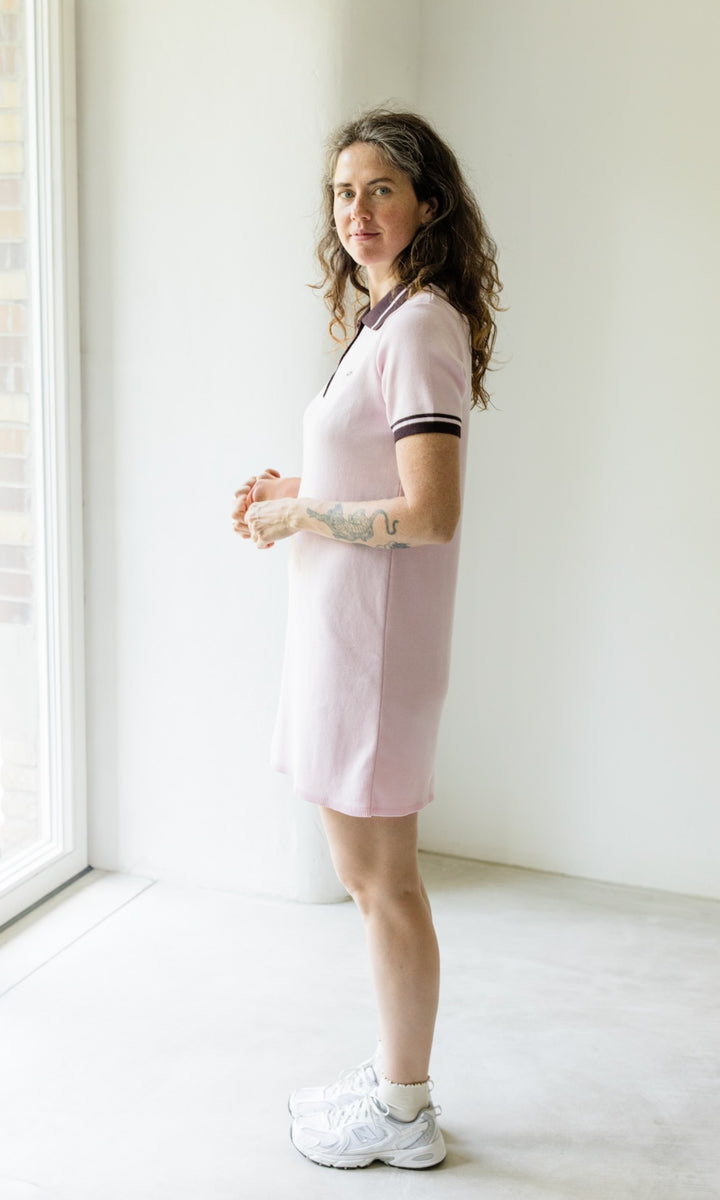 T-Shirt Kleid Toni aus Strick mit Polo Kragen - abricot coco