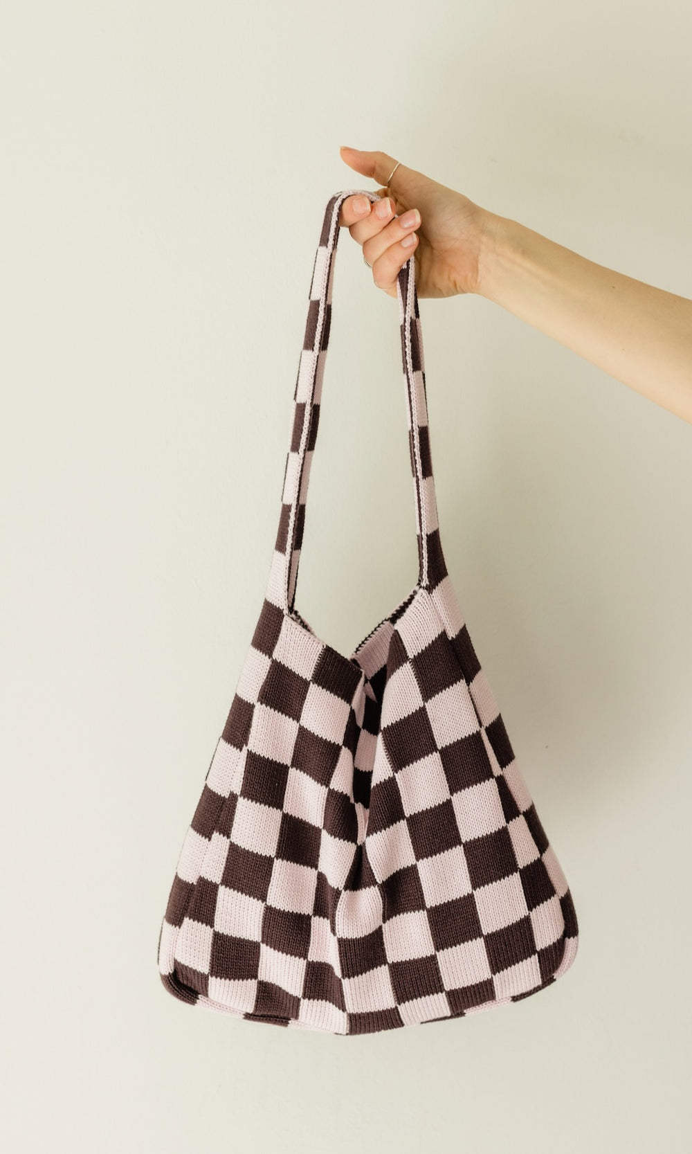 Stricktasche mit Karomuster Rosé - abricot coco
