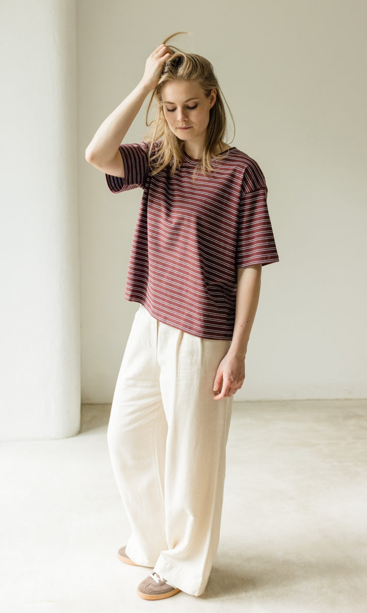 Oversized T-Shirt in Burgund-gestreift - abricot coco