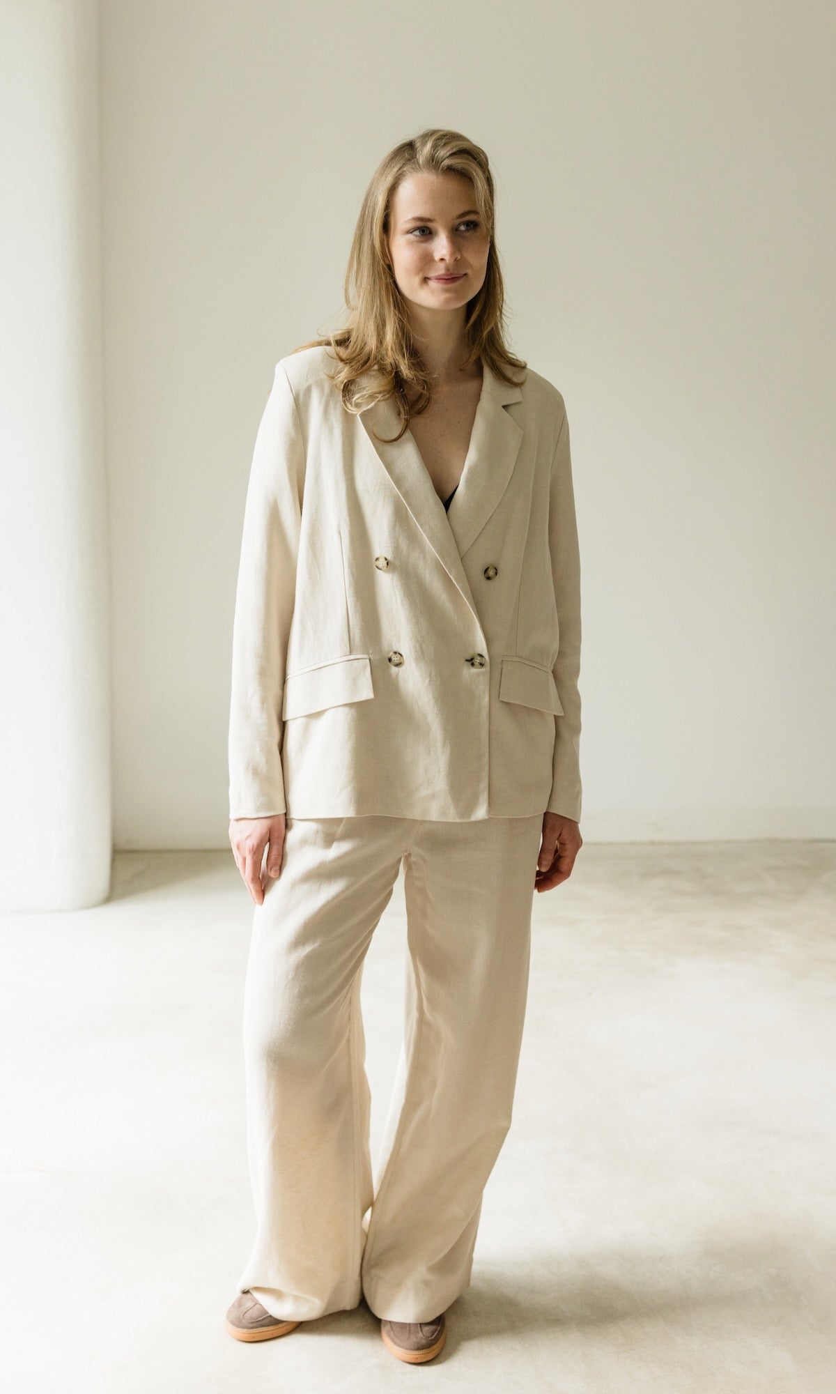 Loose Fit Blazer aus Leinen in Creme - abricot coco