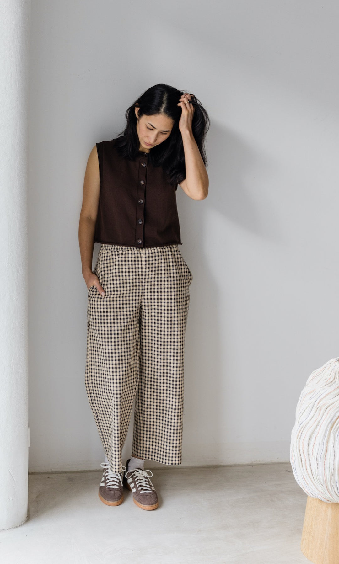 Strickweste mit Knöpfen - abricot coco