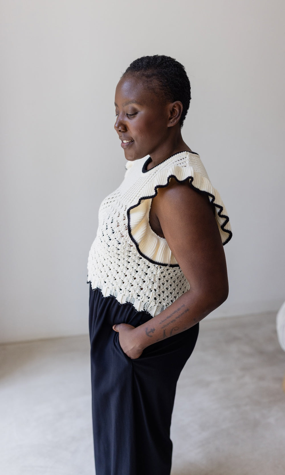 Stricktop Sora mit Volant Ärmel - abricot coco