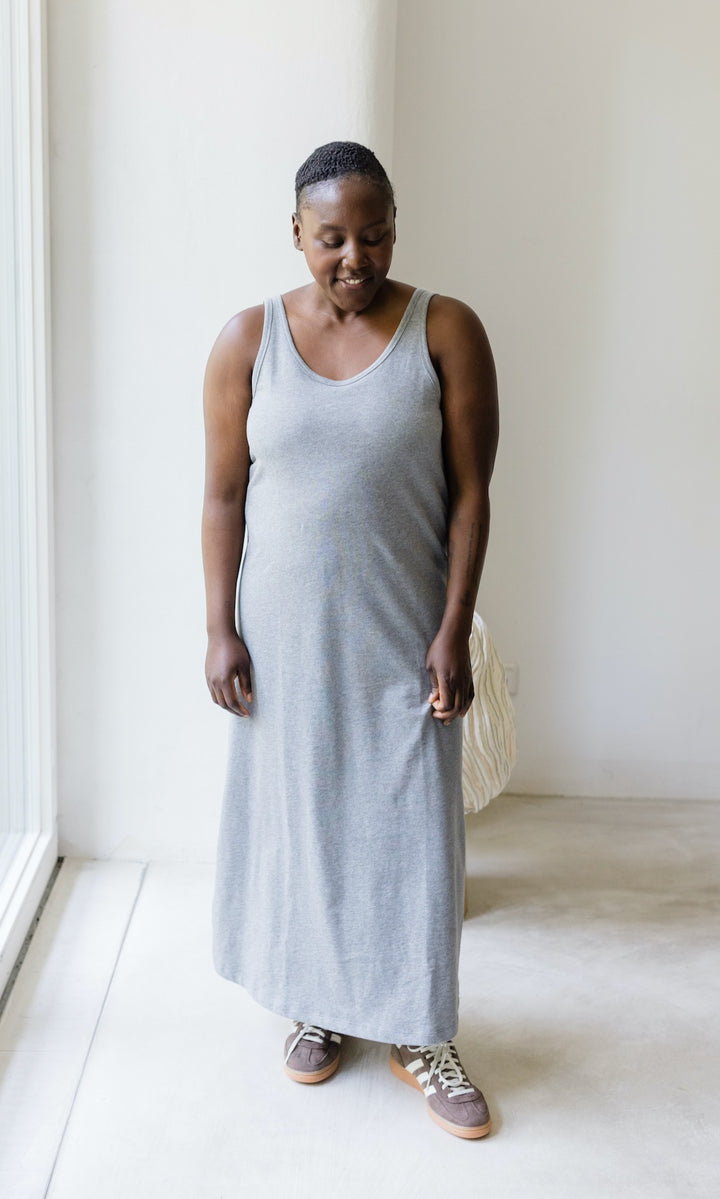 Jersey Trägerkleid mit seitlicher Stillfunktion