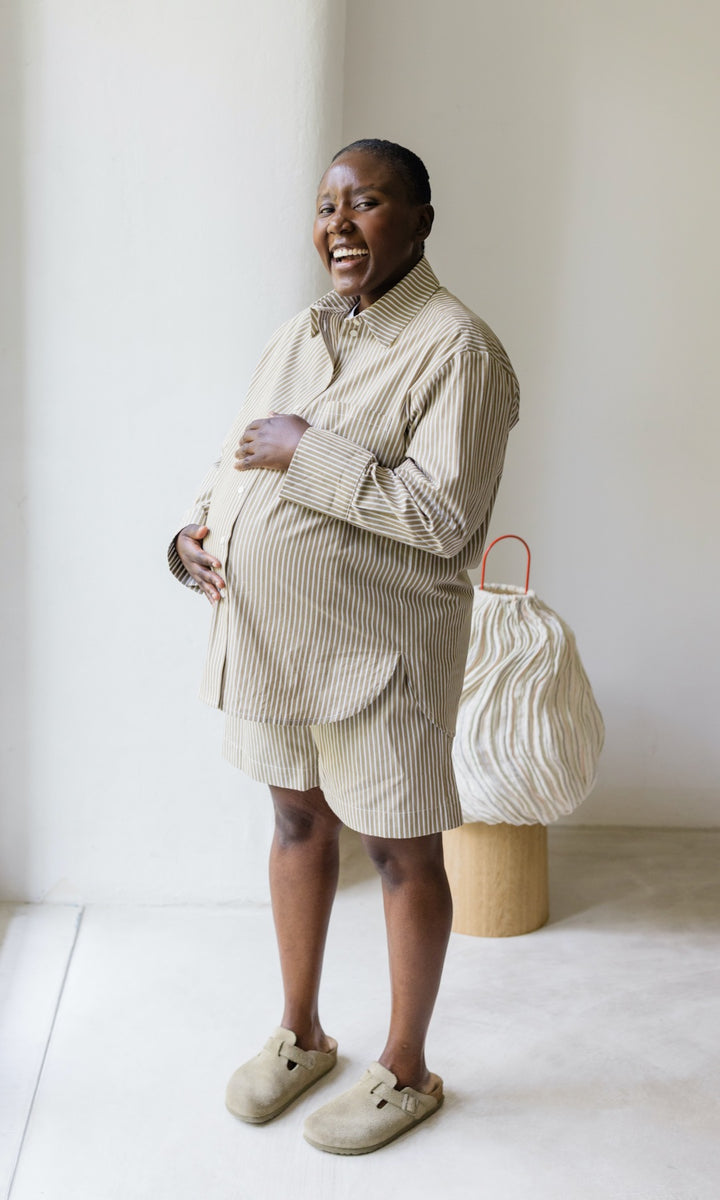 Schwangerschafts-Shorts Olive gestreift - abricot coco