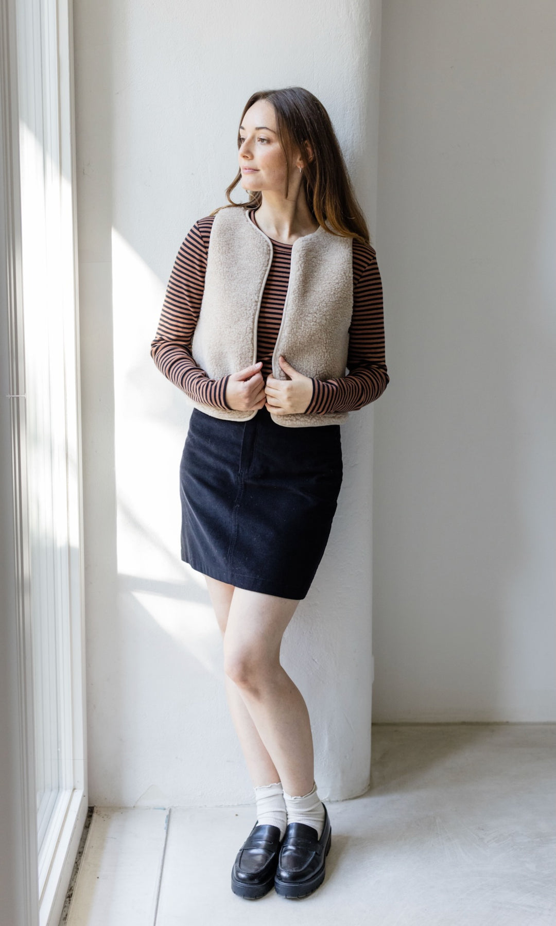 Minirock aus Cord in Schwarz