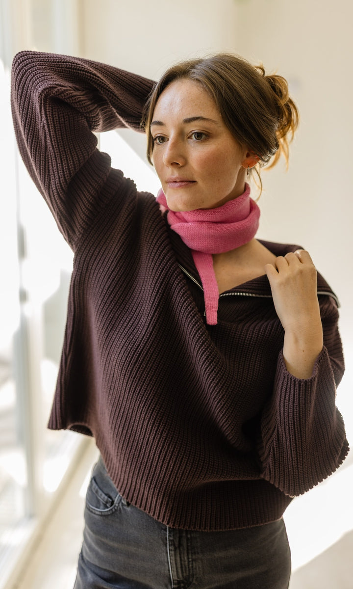 Kleiner Strickschal zum Binden