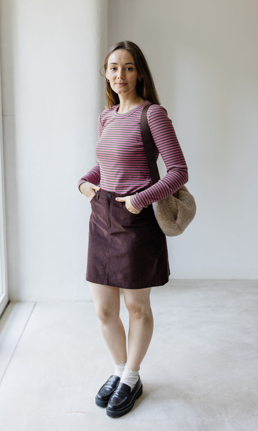Schafwoll Crossbody Bag mit Handwärmer (Schurwolle) - abricot coco