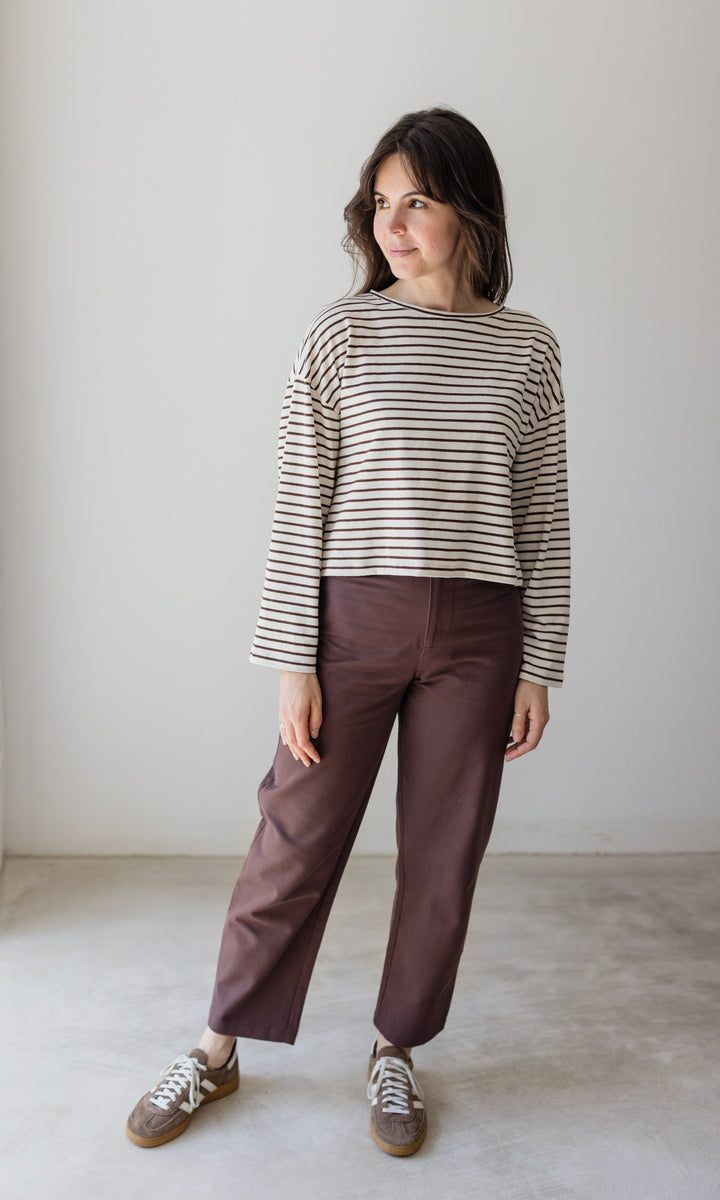 Barrel Jeans in Braun