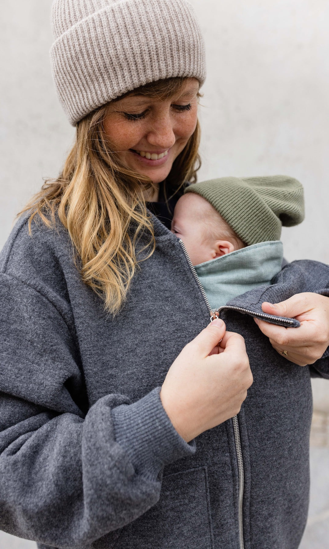 Walkjacke x ENGEL mit Babytrageeinsatz (Schurwolle)