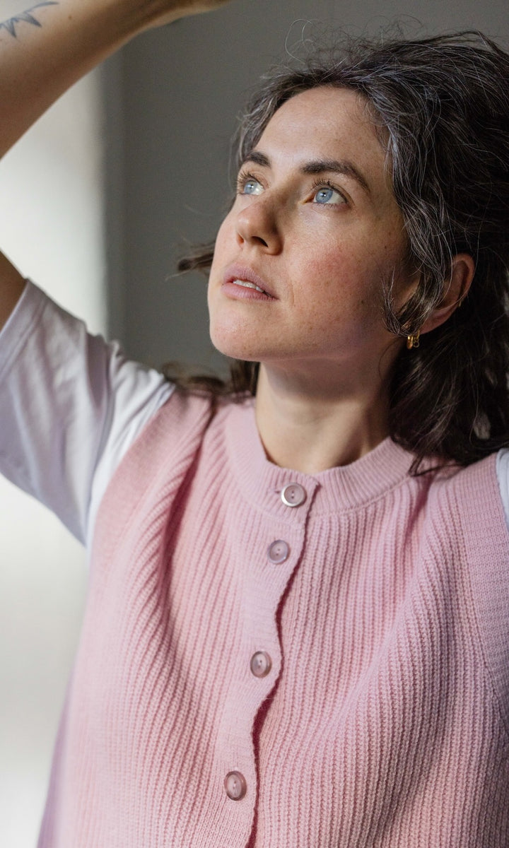 Gerippte Strickweste RUBY - abricot coco