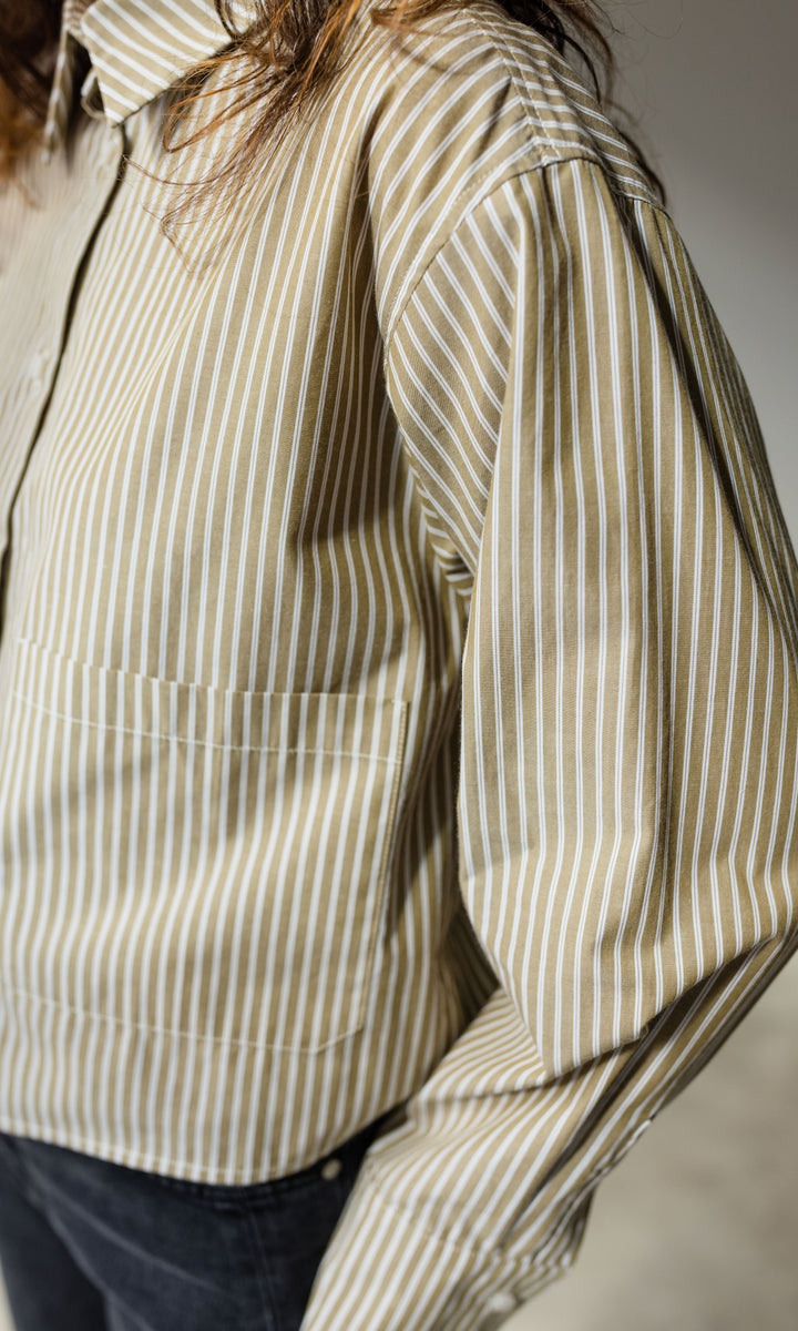 Cropped Oversized Hemd Olive Gestreift