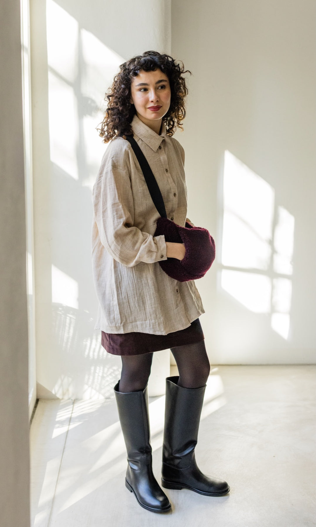 Schafwoll Crossbody Bag mit Handwärmer (Schurwolle)