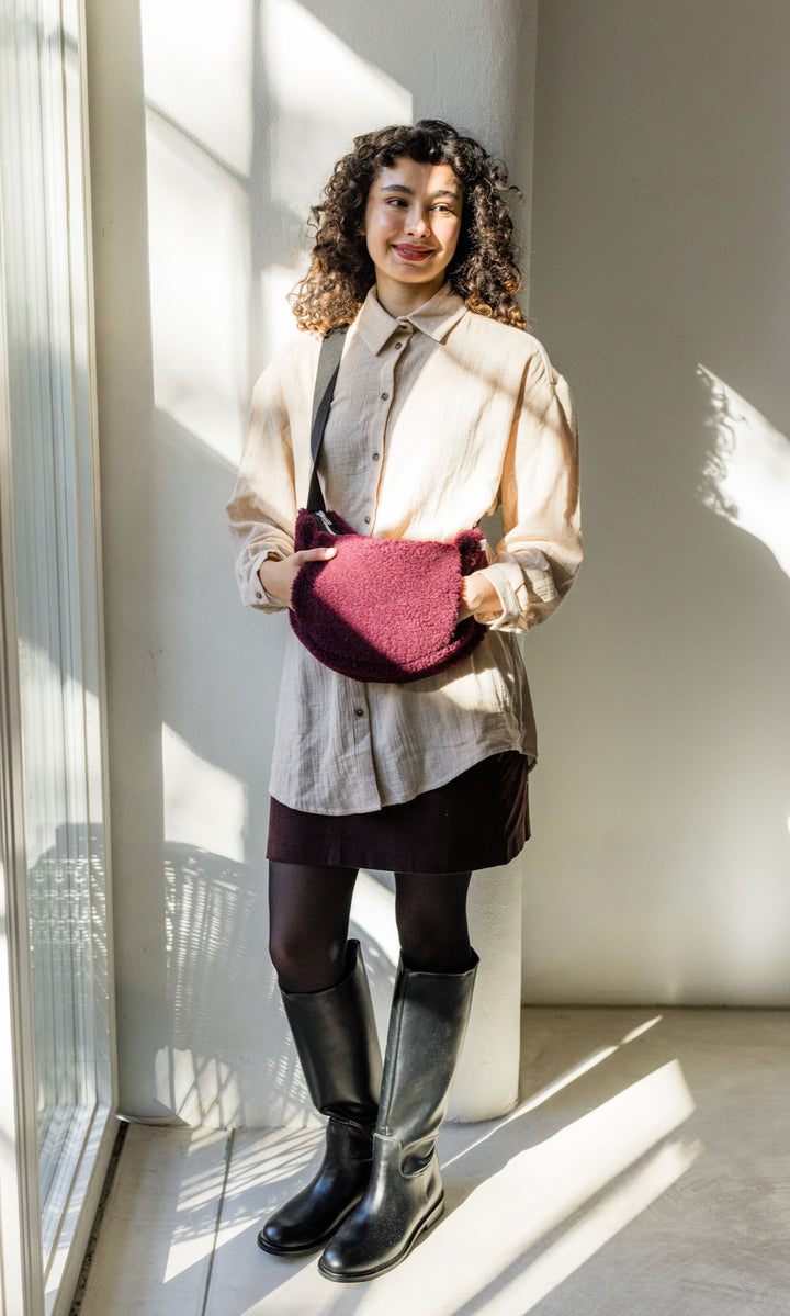 Schafwoll Crossbody Bag mit Handwärmer (Schurwolle)