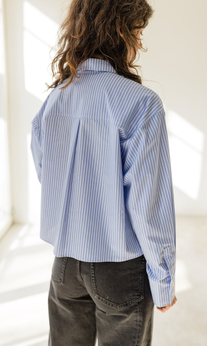 Cropped Oversized Hemd Hellblau Gestreift