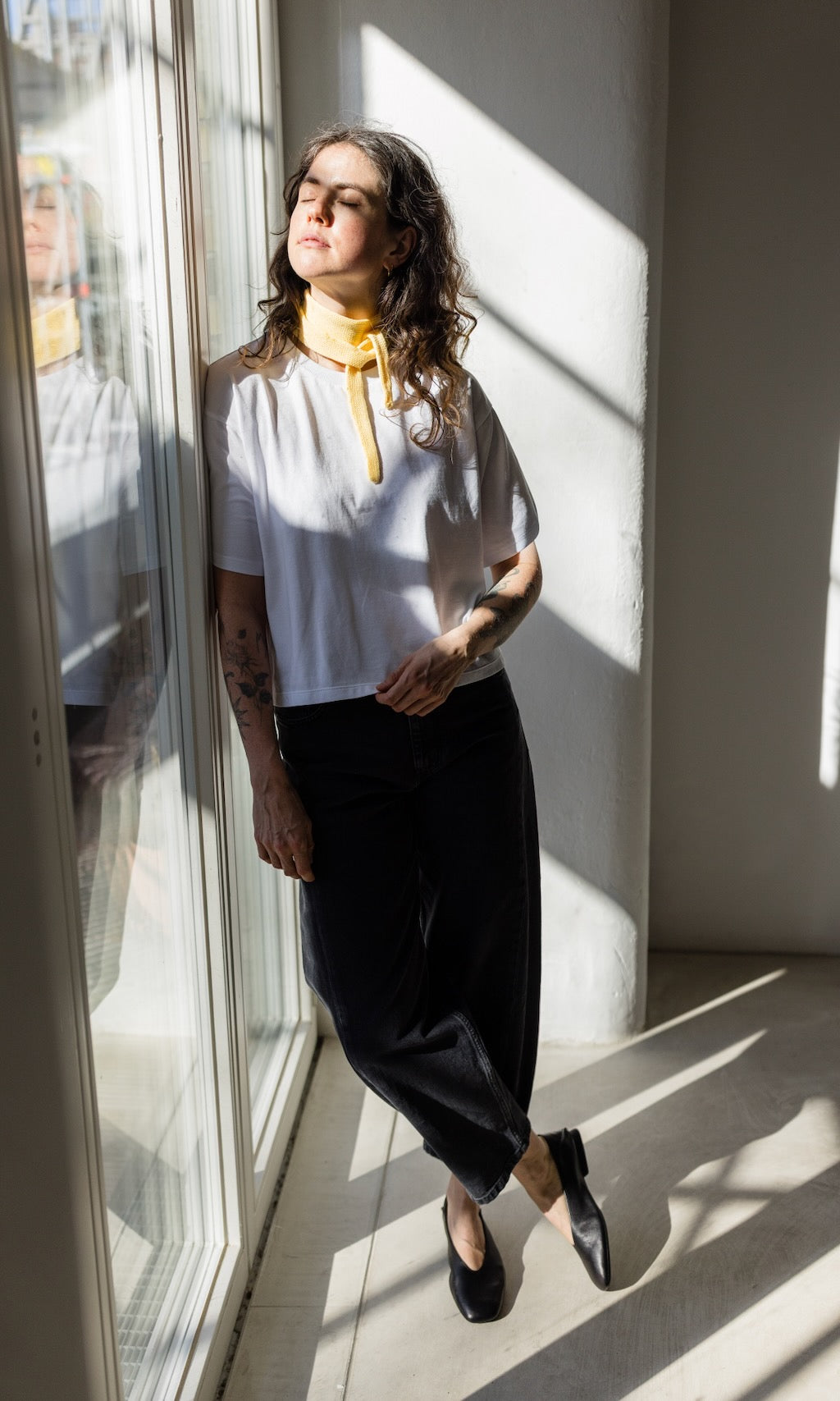 Kleiner Strickschal zum Binden Hellgelb aus Bio Baumwolle - abricot coco