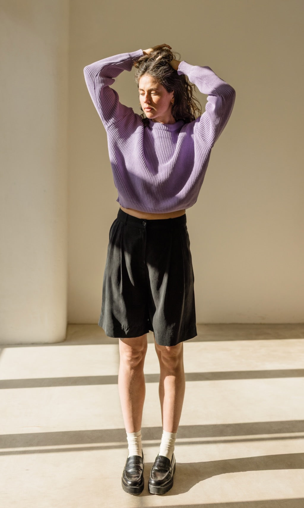 High-Waist Bermuda aus Lyocell in Schwarz