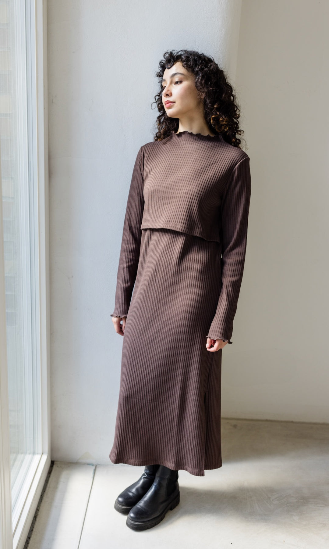 Langes Strickkleid Jil mit Stillfunktion in Chocolat