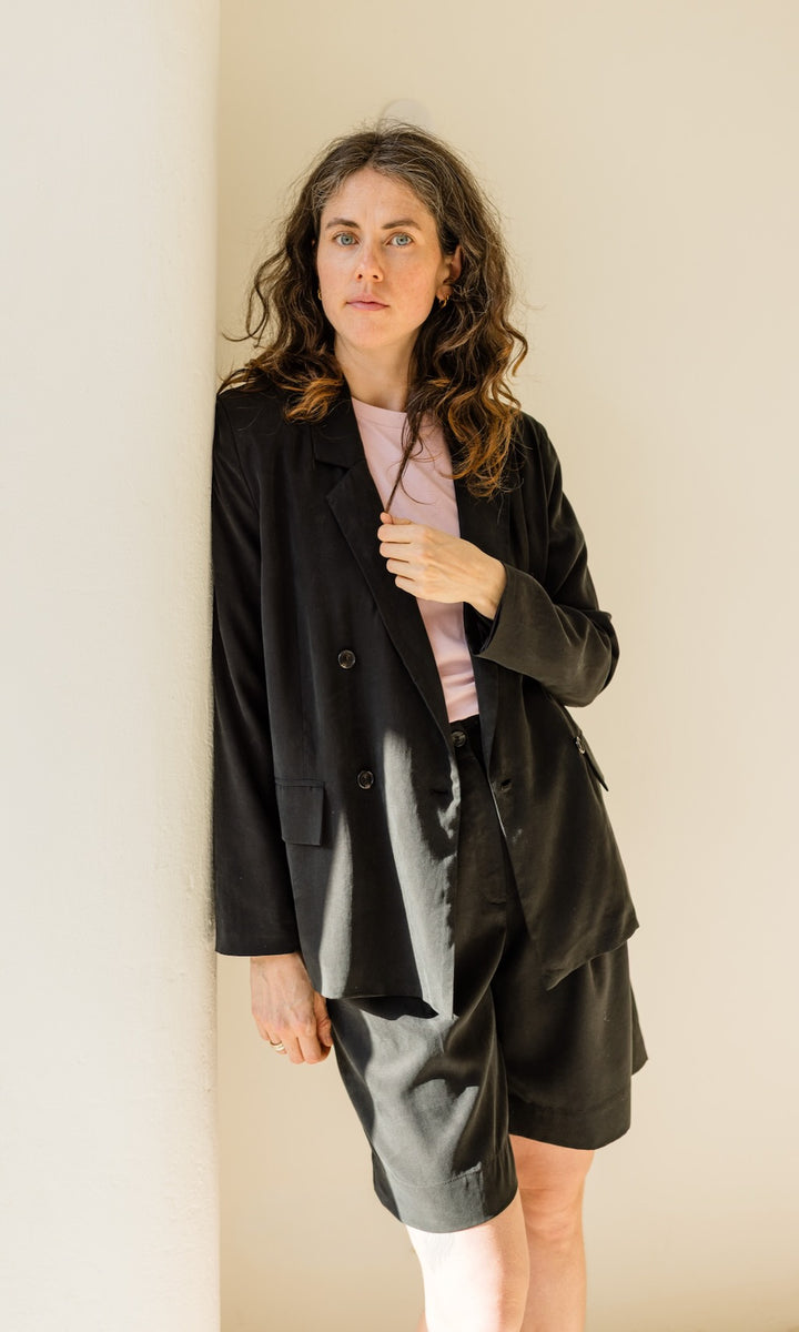 Loose Fit Blazer aus Lyocell in Schwarz
