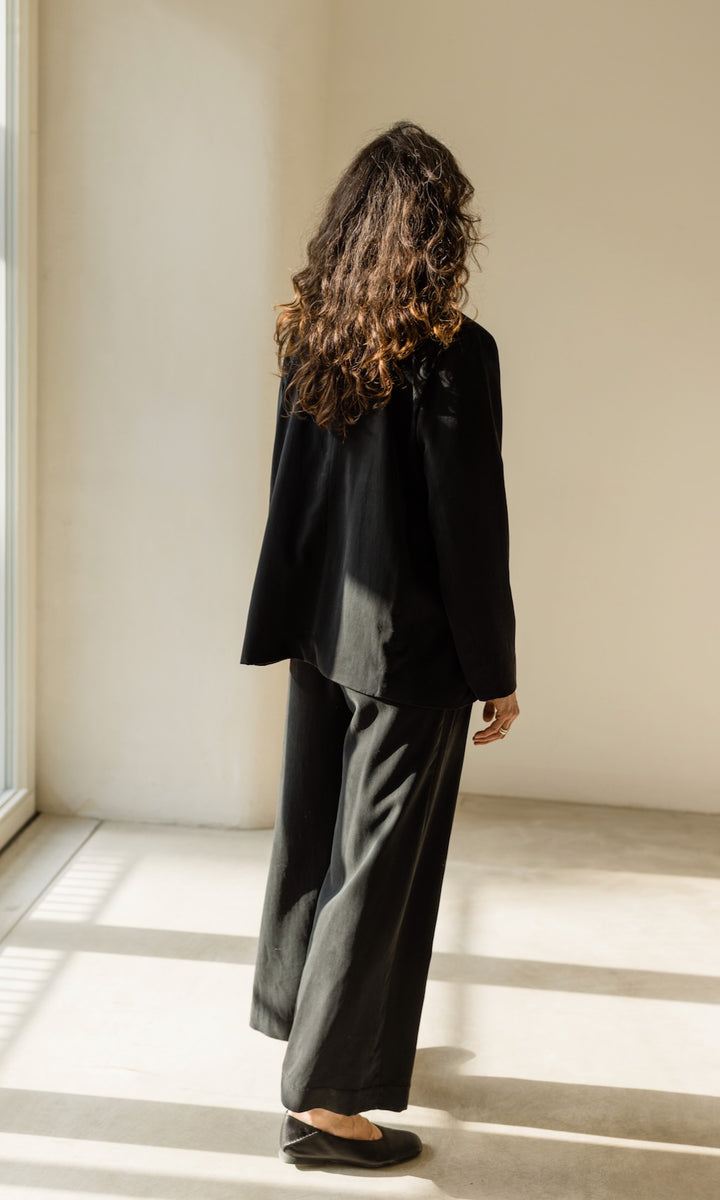 Loose Fit Blazer aus Lyocell in Schwarz