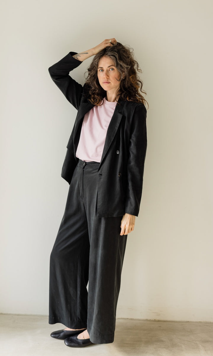 Loose Fit Blazer aus Lyocell in Schwarz