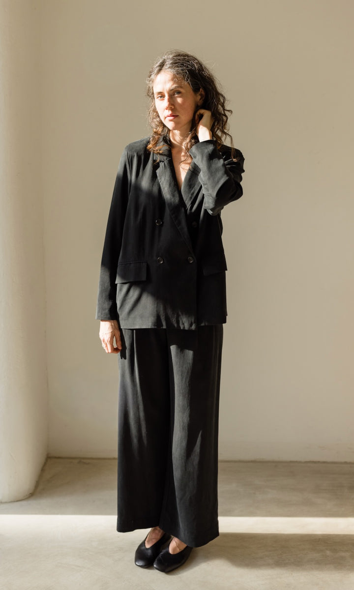 Loose Fit Blazer aus Lyocell in Schwarz