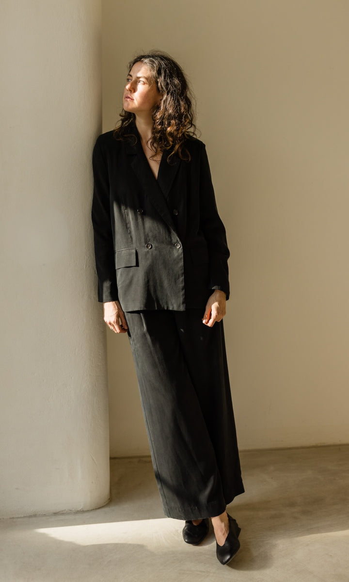 Loose Fit Blazer aus Lyocell in Schwarz