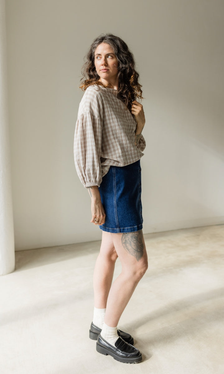 Bluse April in Karo Sesam