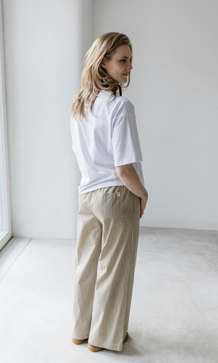 Oversized T-Shirt in Weiß - abricot coco