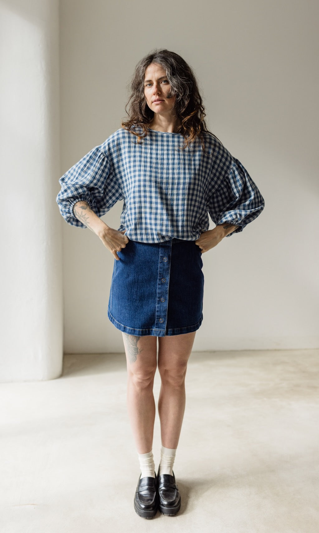 Bluse April in Karo Blau - abricot coco