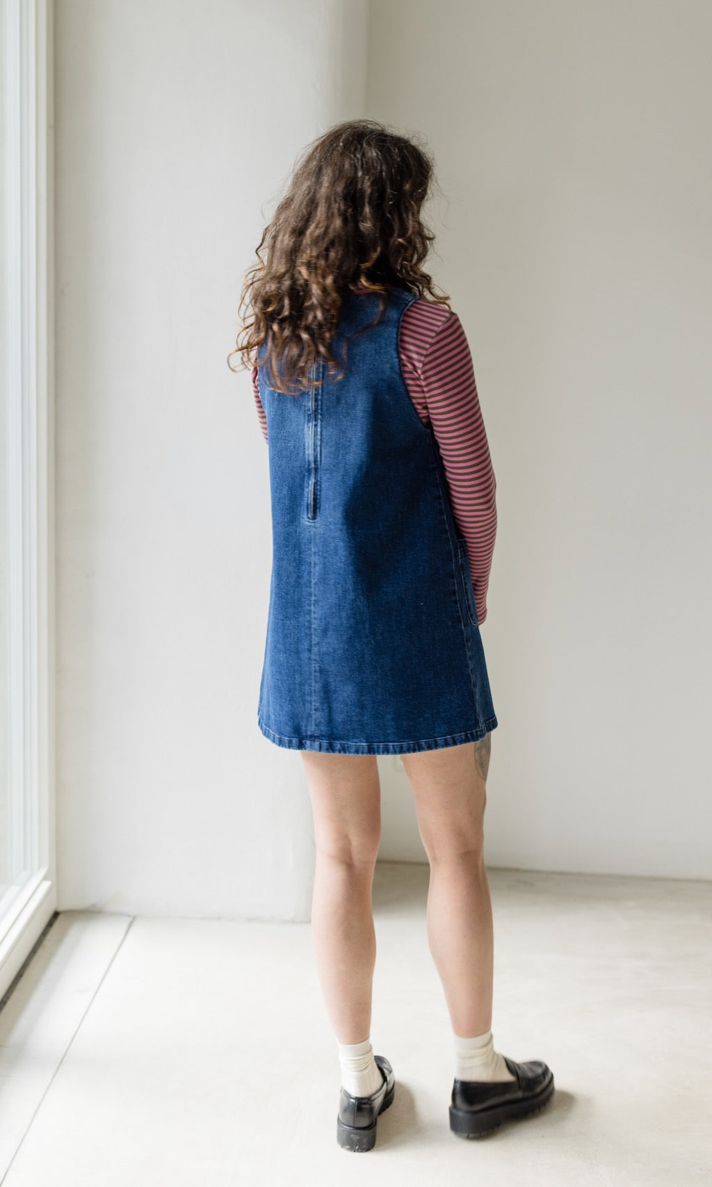 Kurzes Jeanskleid Audrey in Denim Blau aus Bio Baumwolle