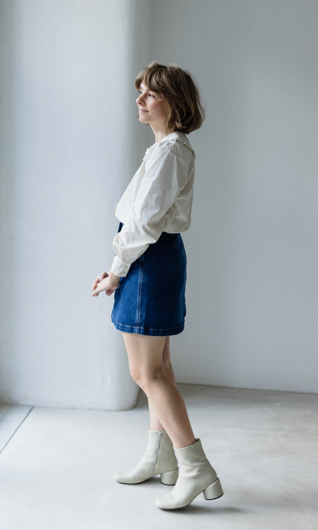 Mini Jeans Rock in klassischem Denim Blau aus Bio Baumwolle - abricot coco