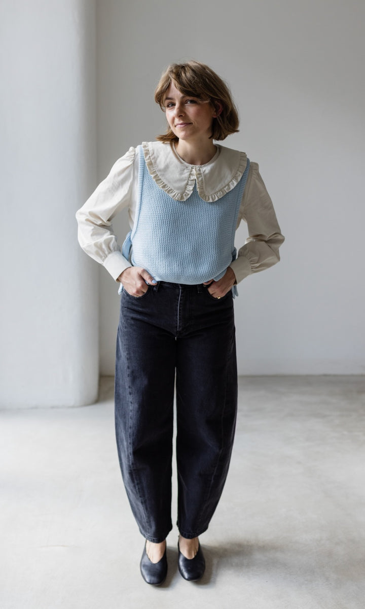 Pullunder mit seitlichem Bindedetail Hellblau aus Bio Baumwolle - abricot coco